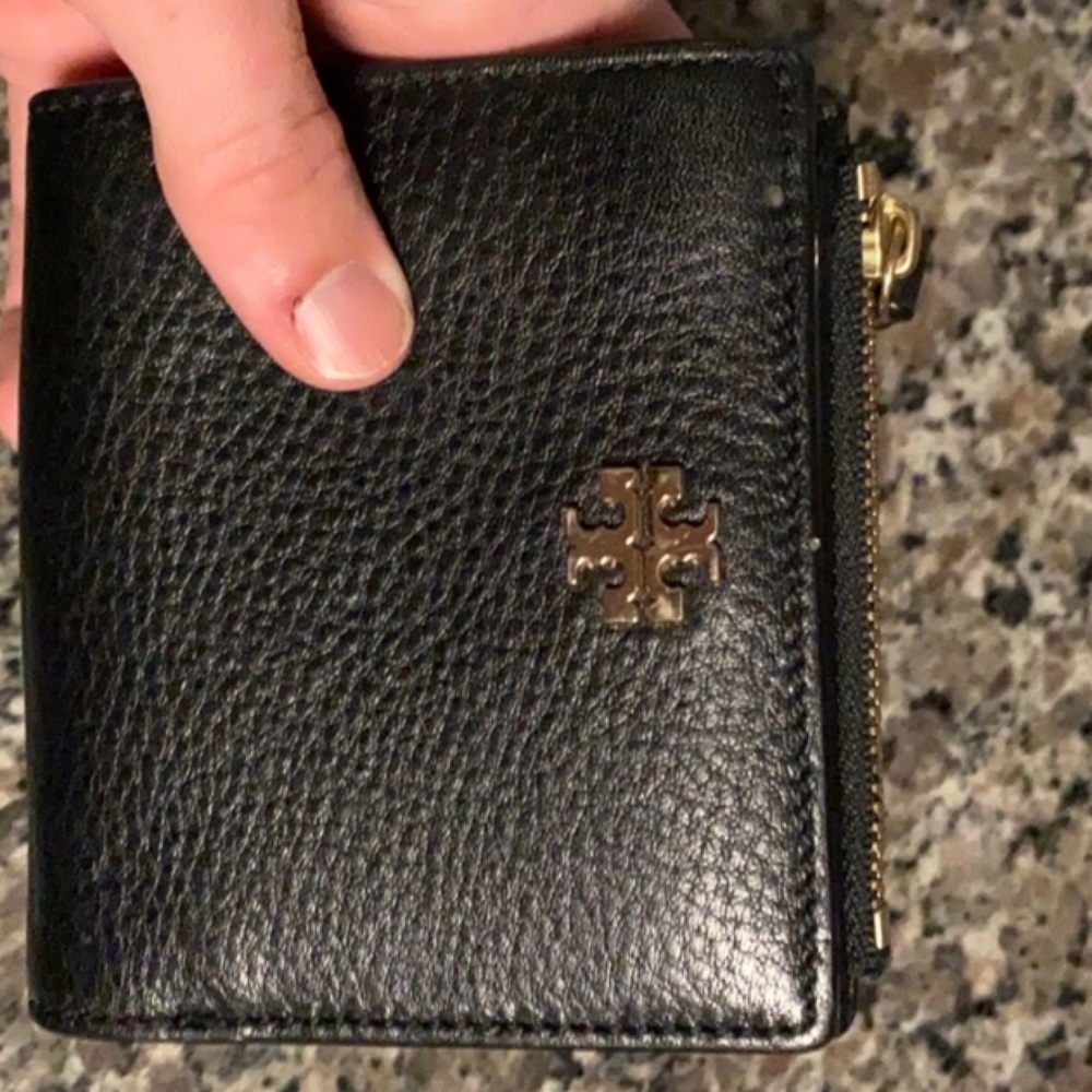 Tory Burch Black Leather Wallet